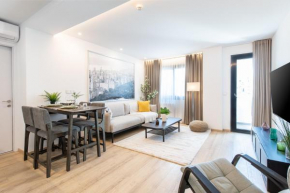 Luxury Stay in Athens Shared Pool & Gym by TT
